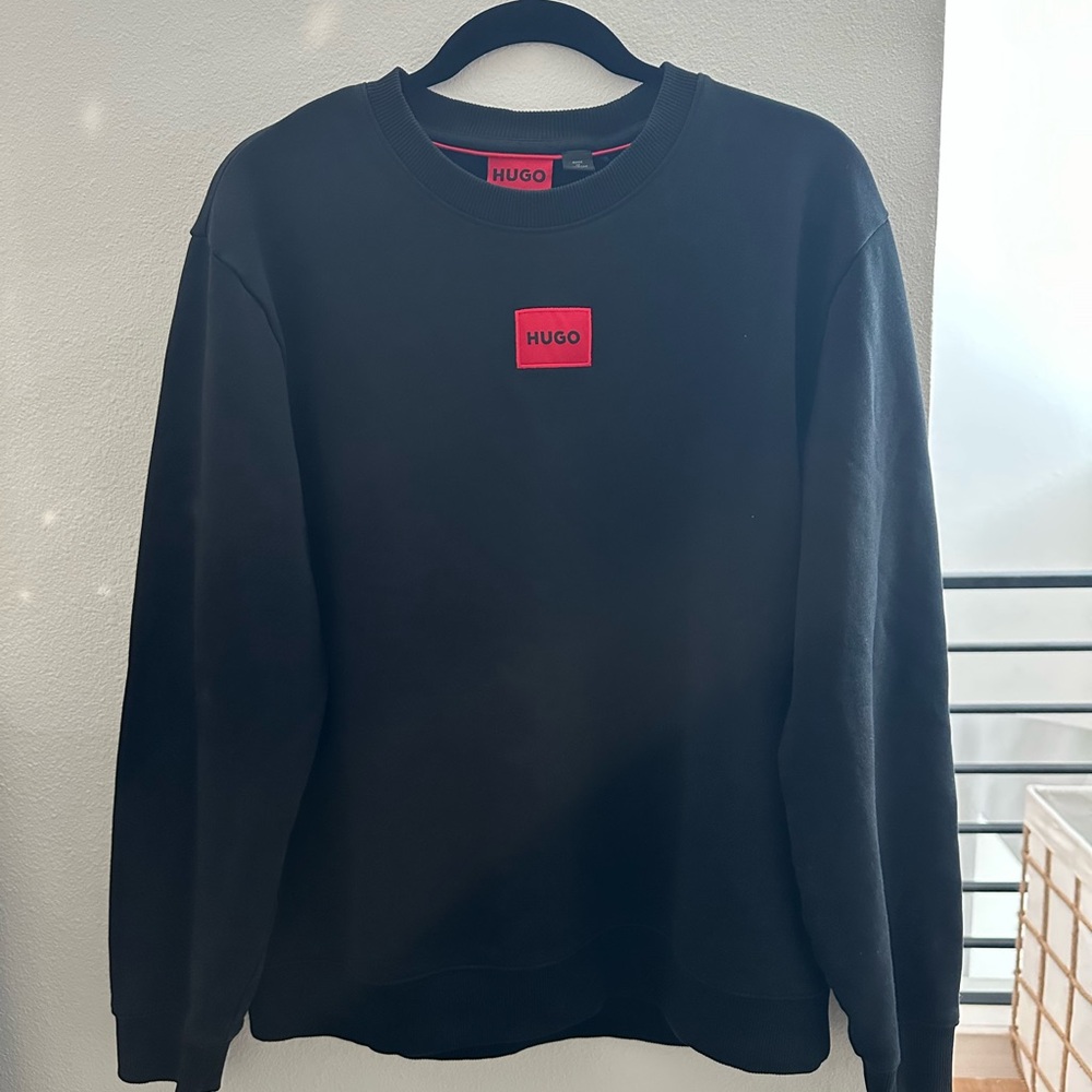 HUGO Men's Black Crewneck Sweater